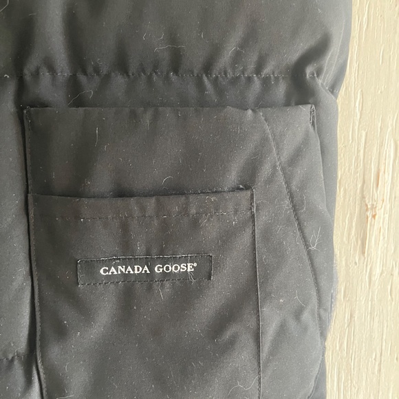 CANADA GOOSE FREESTYLE CREW VEST MENS S/P IN BLACK - Picture 3 of 13